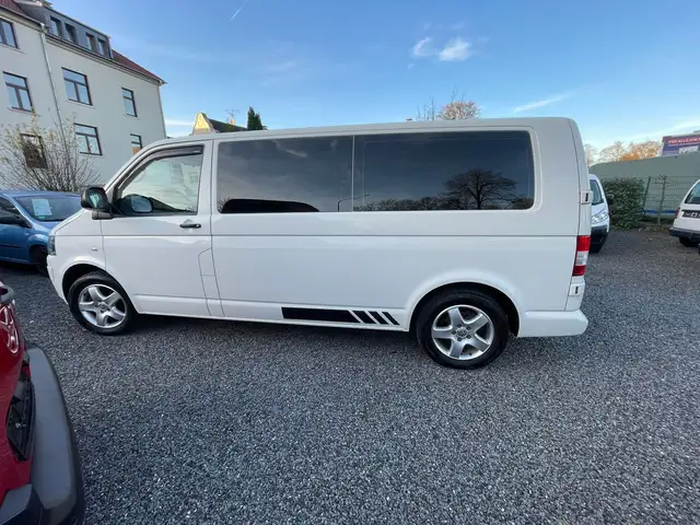 Volkswagen T5 Transporter 2.0 TDI Kombi lang 5-Sitze m. KLIMA...TÜV NEU!