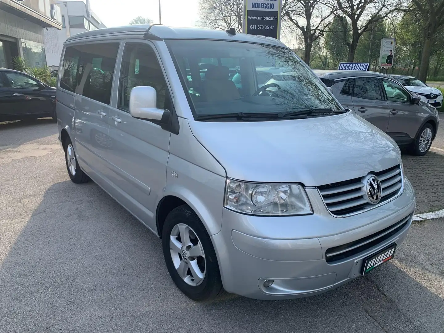 Volkswagen T5 California 2.5 Tdi 174CV Comfortline Plateado - 2