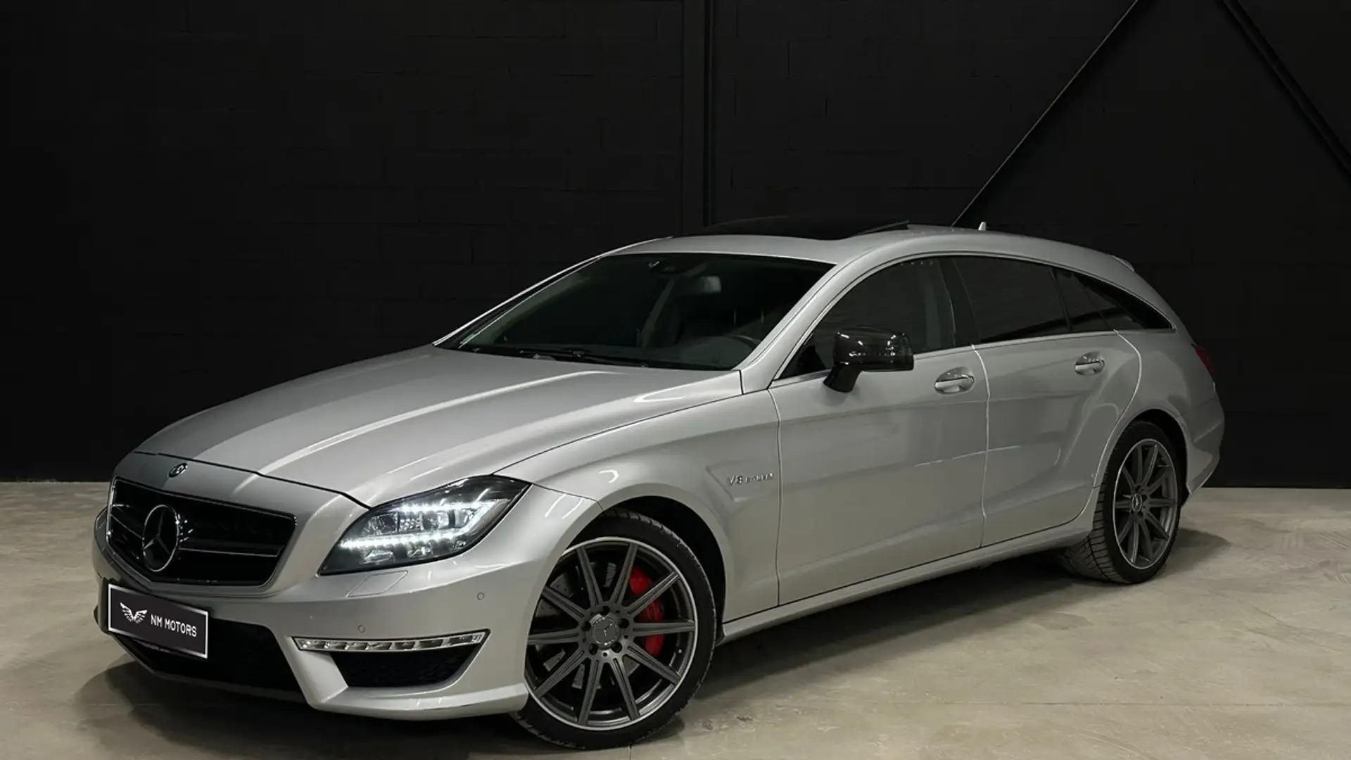 Mercedes-Benz CLS Shooting Brake CLS63 AMG 557 CV V8 7G S - Full Opt Gri - 1