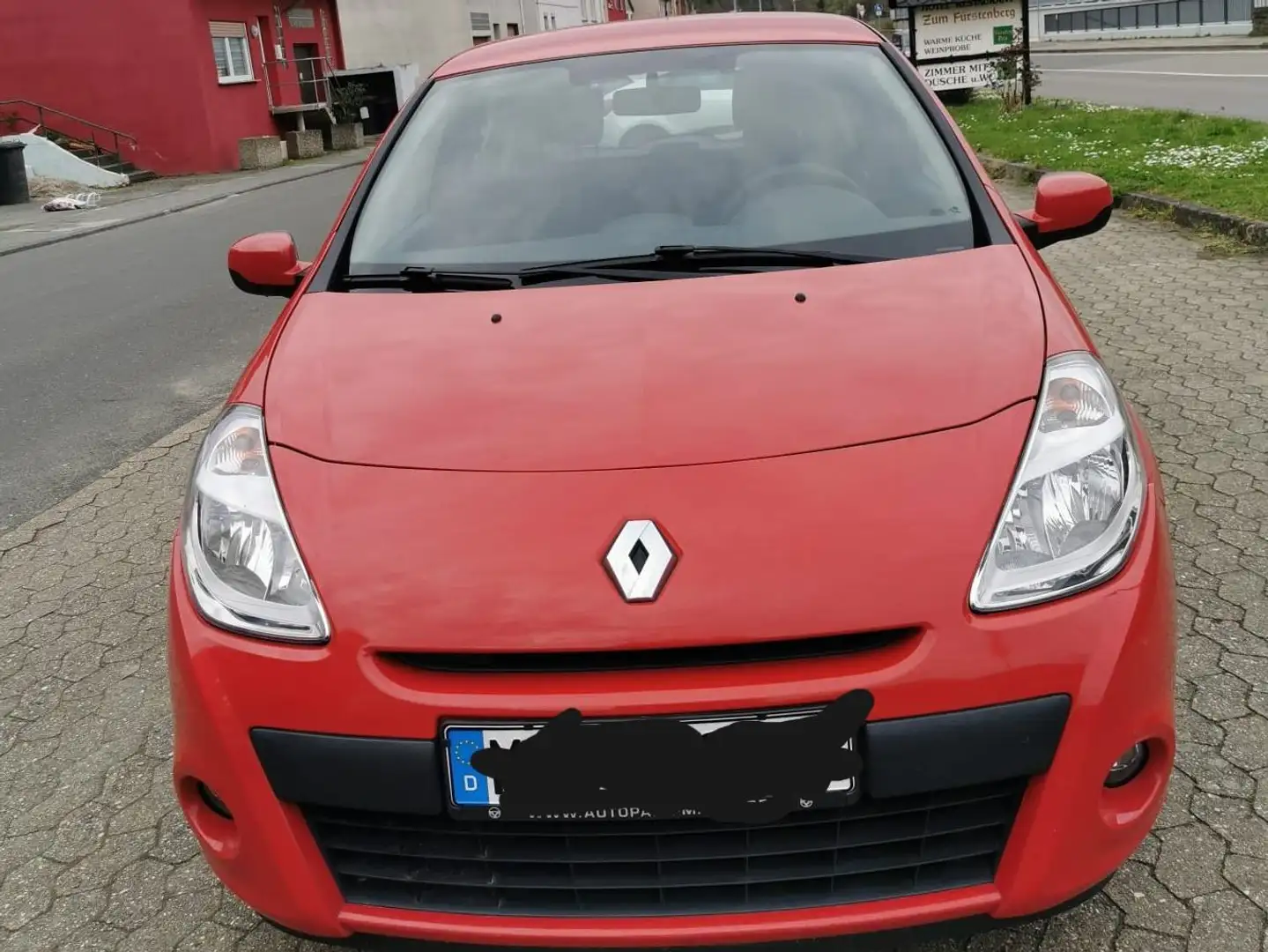 Renault Clio Clio 1.2 16V 75 Collection Rot - 1