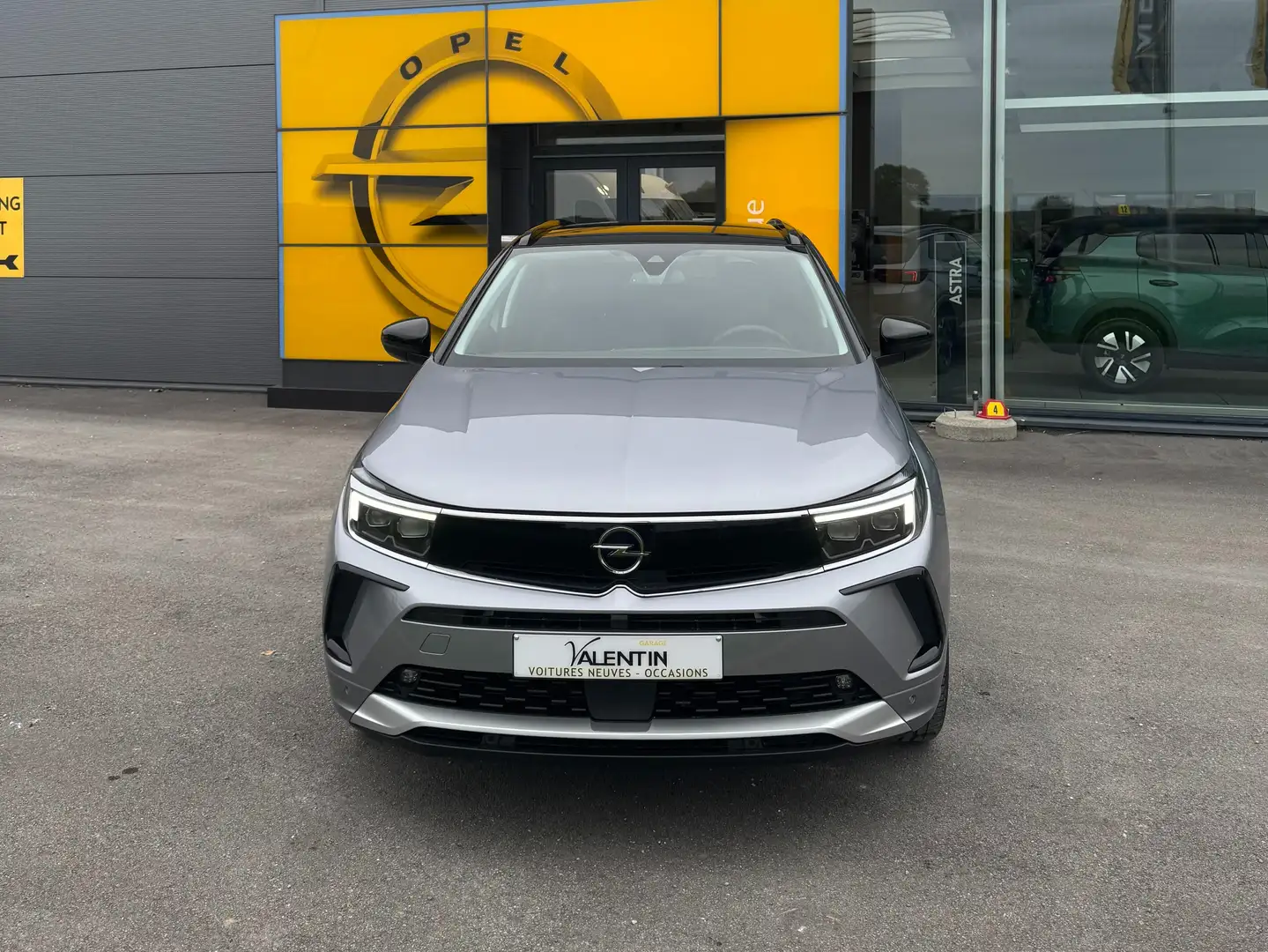 Opel Grandland Grandland 1.5 Turbo D Ultimate S Gris - 2
