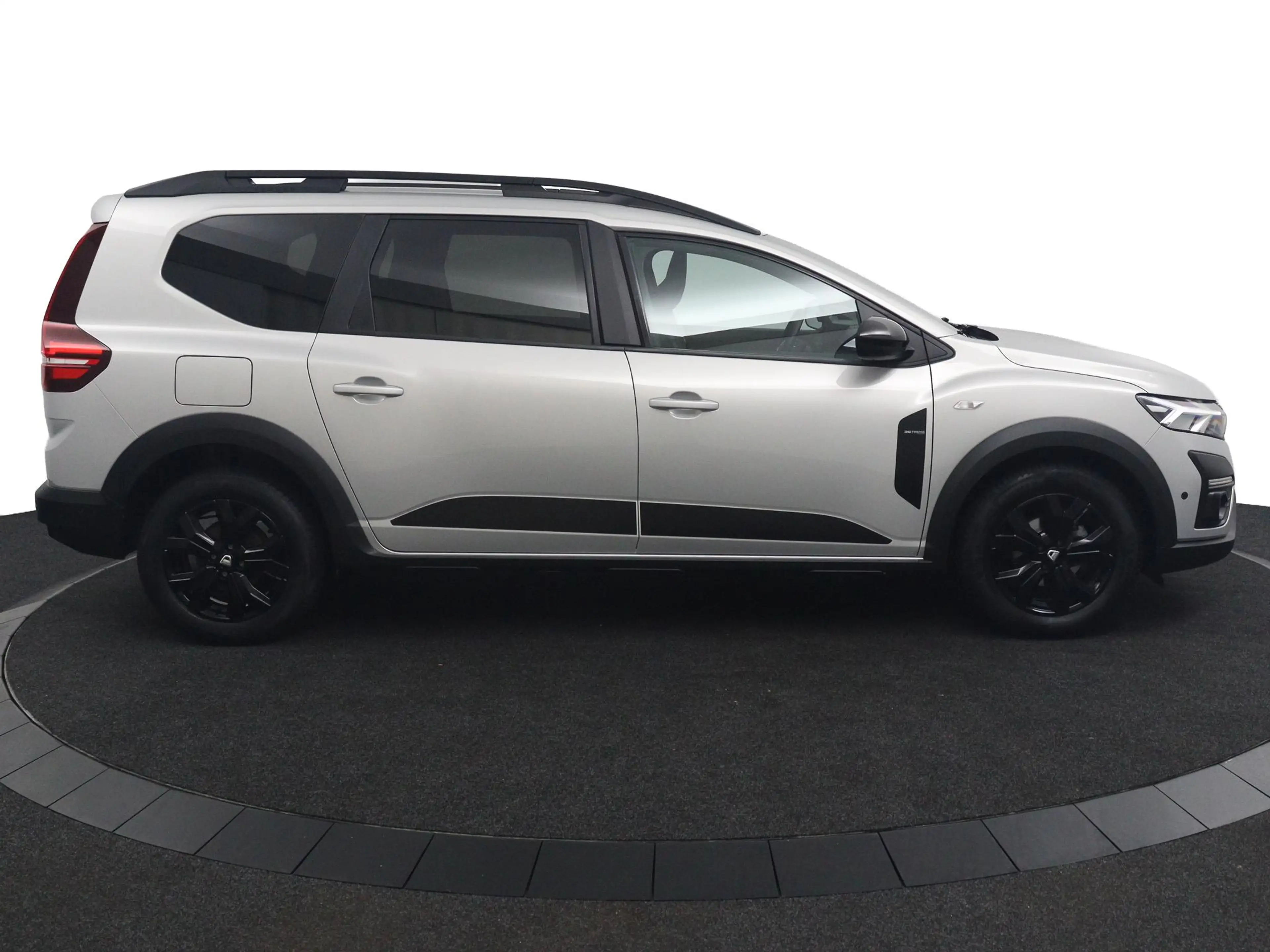 Dacia Jogger TCe 90 Extreme 5p. | Trekhaak | Parkeercamera | — photo 6