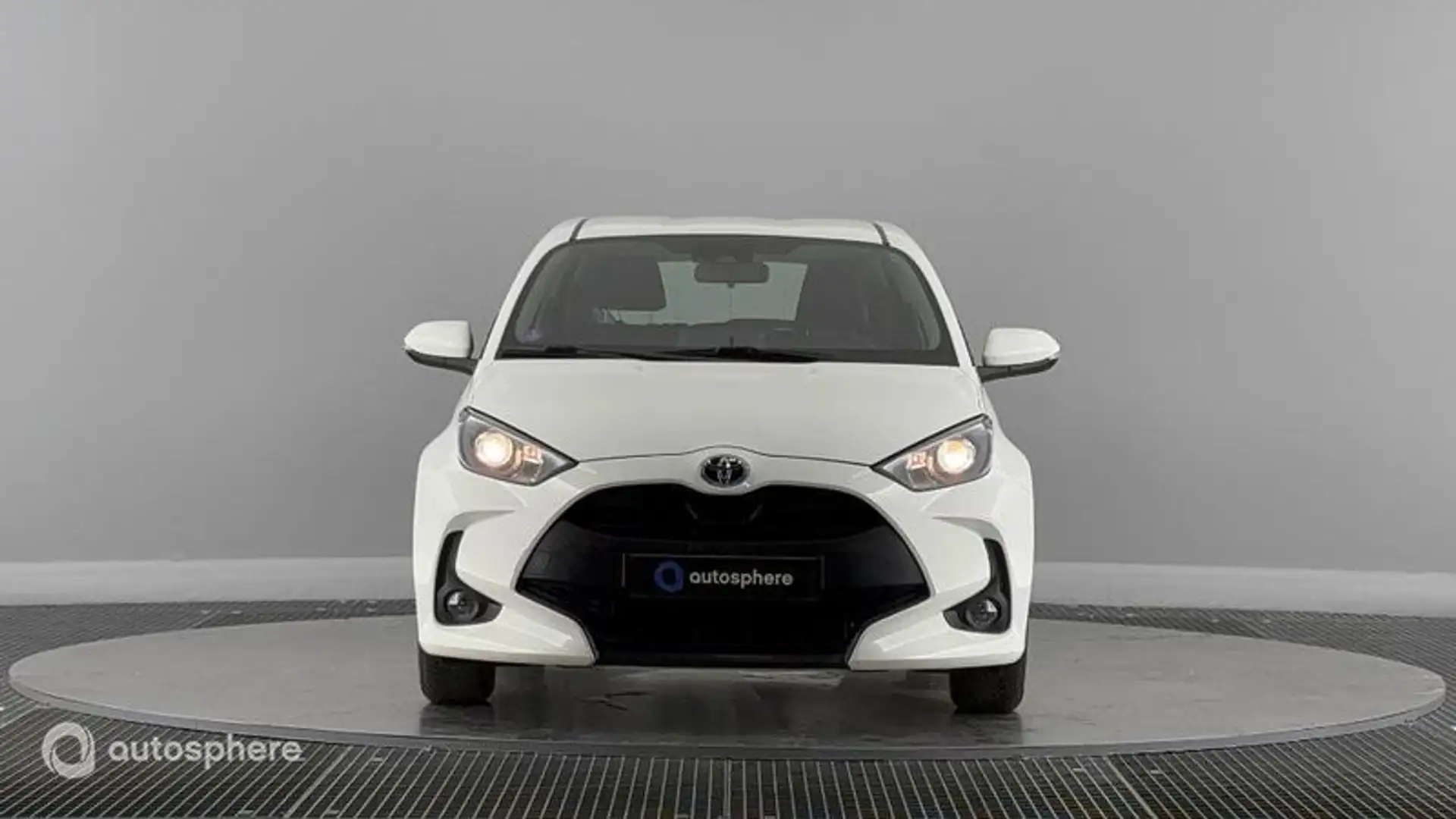 Toyota Yaris 116h Dynamic Business 5p + Programme Beyond Zero Academy MY22 - 2