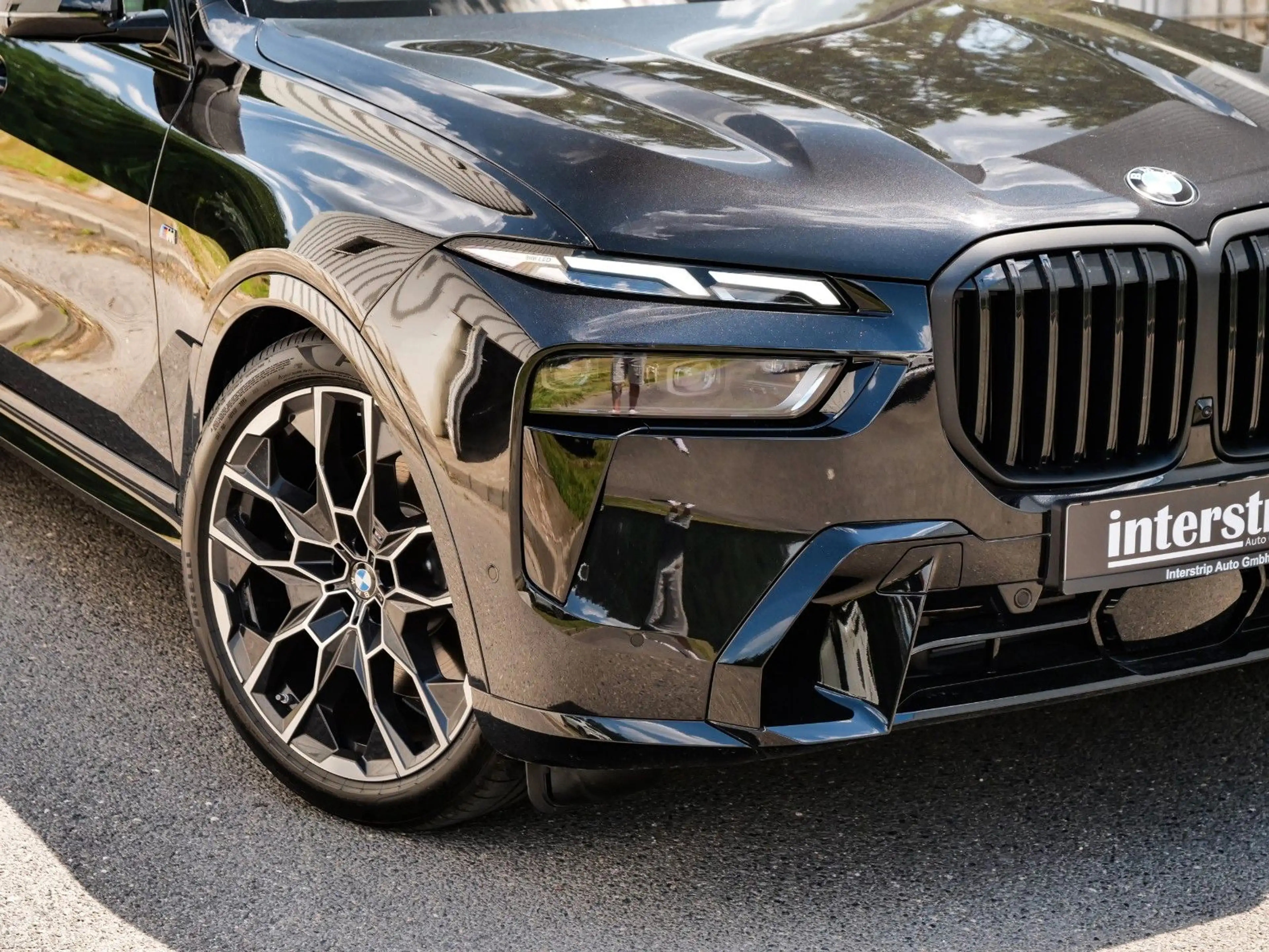 BMW X7 40d M SPORT.LUFTFE.PANO.DR.ASS.PRO.AHK.5/100 — photo 7