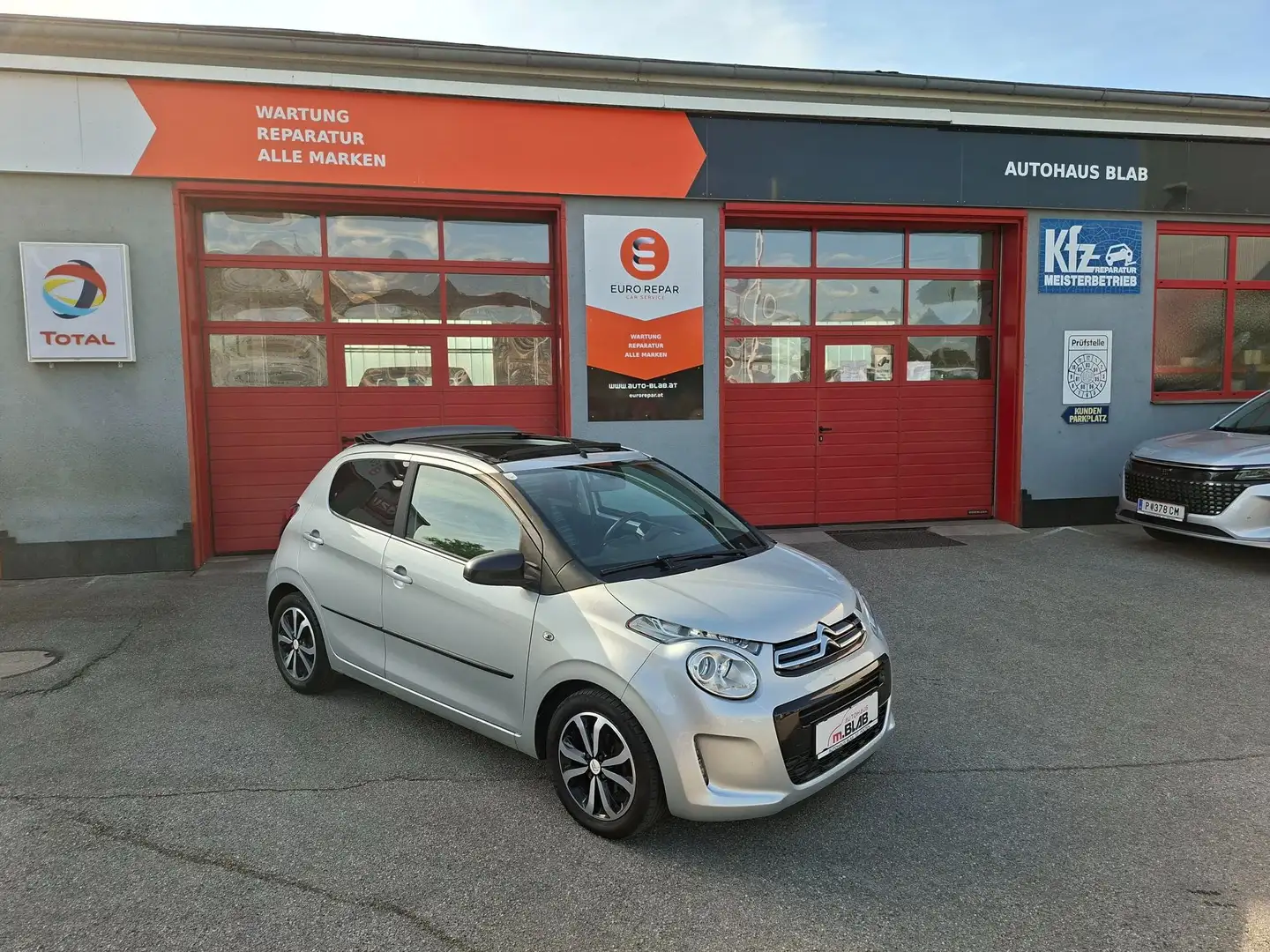 Citroen C1 AIRSCAPE Shine * ERSTBESITZ * WINTERRÄDER * Grau - 1