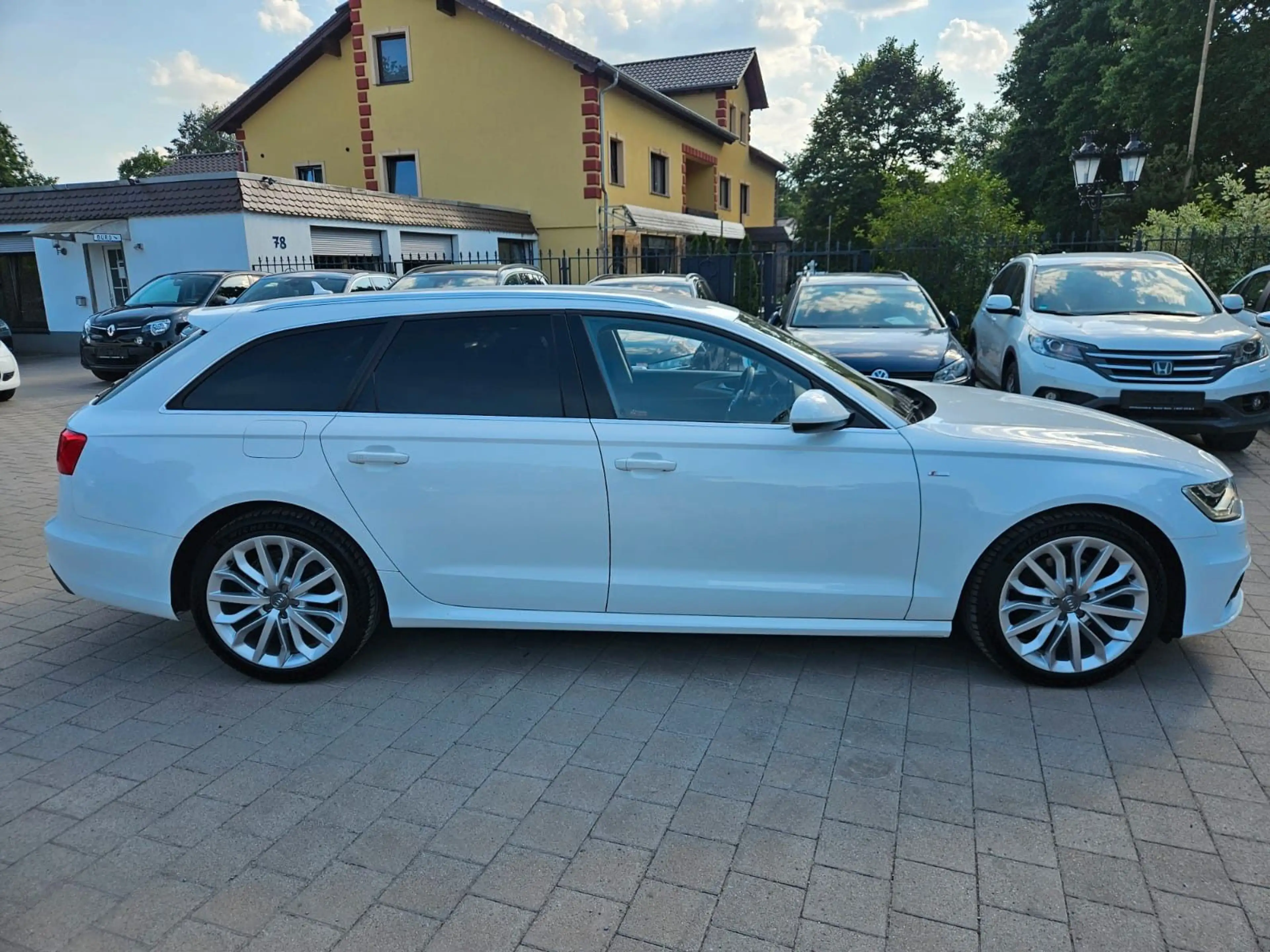 Audi A6 Avant 2.0 TDI ultra — photo 9