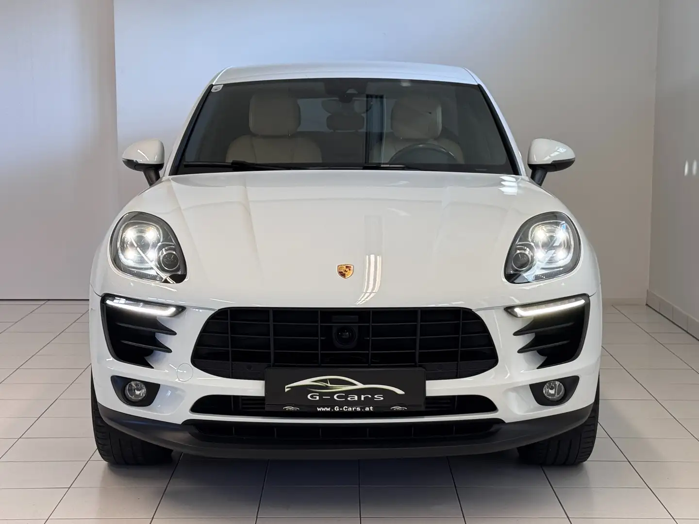 Porsche Macan / Allrad / / LED / / ACC / / Gepflegter Zustand // Weiß - 2