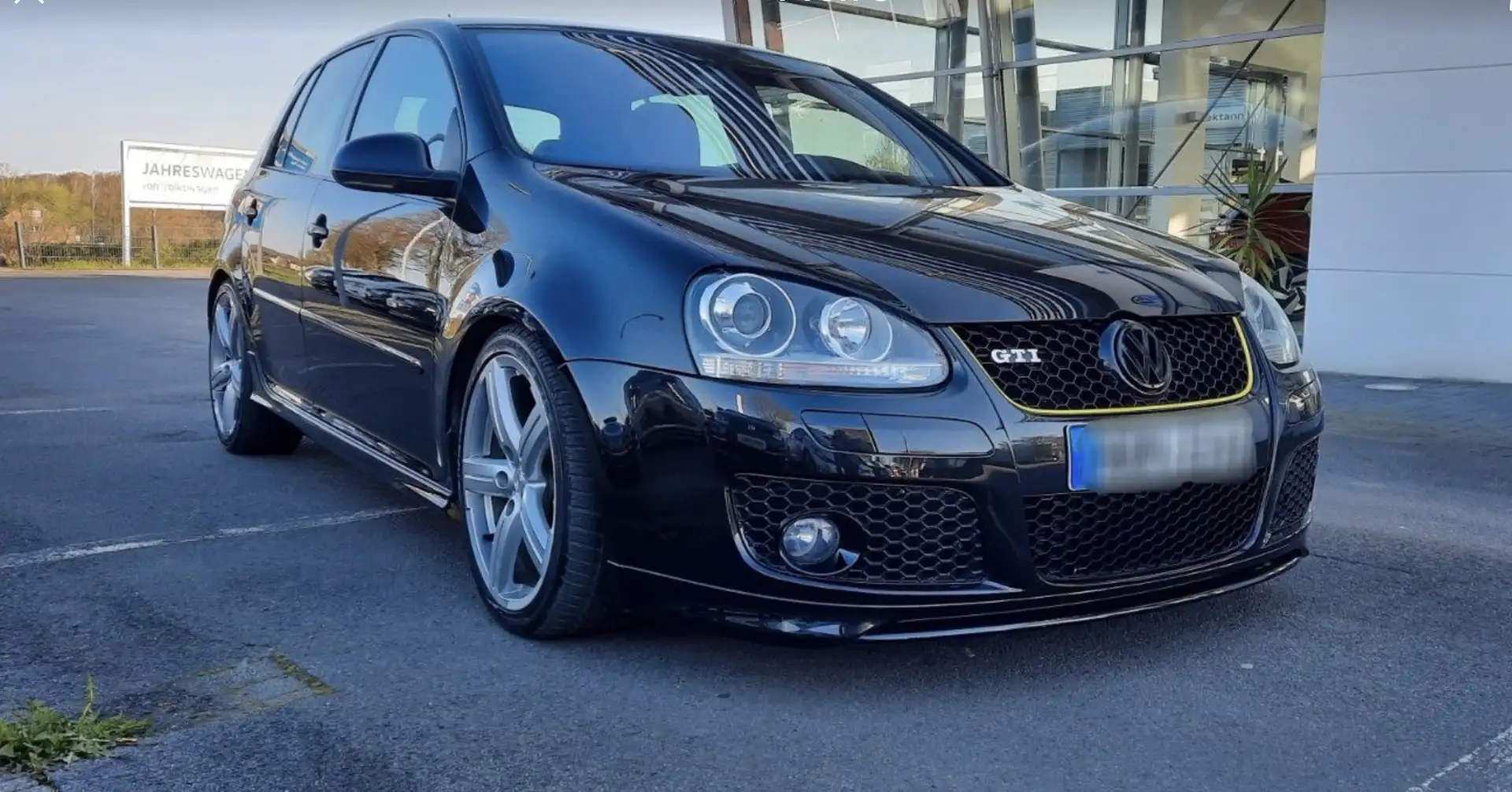 Volkswagen Golf GTI 2.0 DSG Pirelli - 1