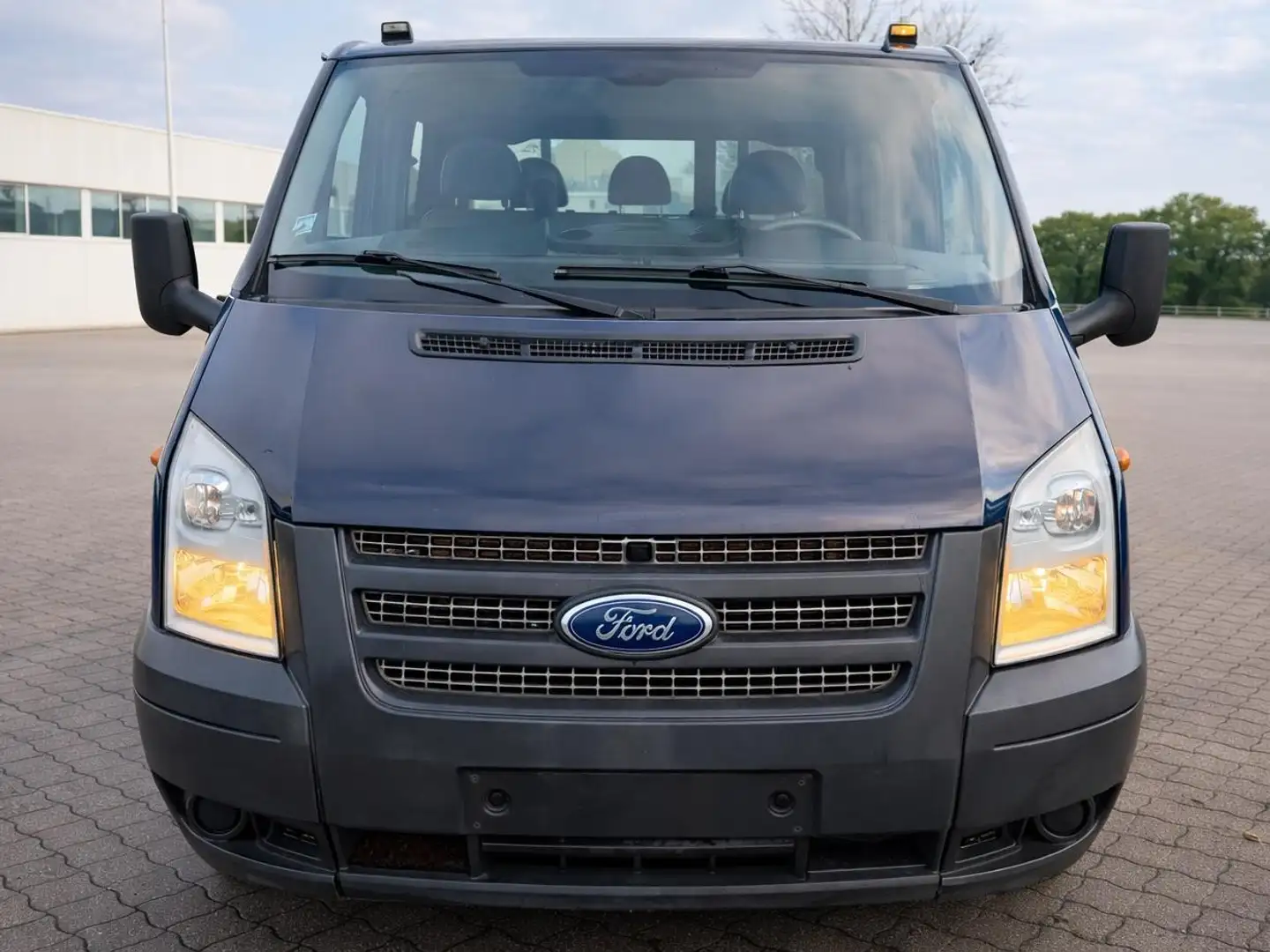 Ford Transit 2.2 TDCi DPF (EU5) Bleu - 2