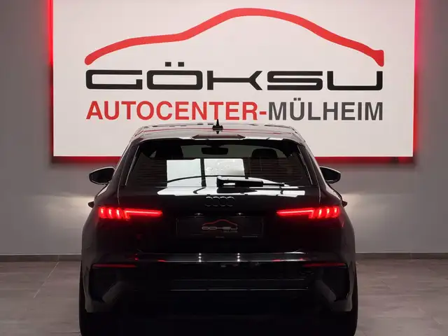 Audi RS3 view 6