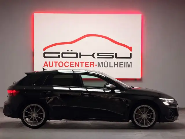 Audi RS3 view 5