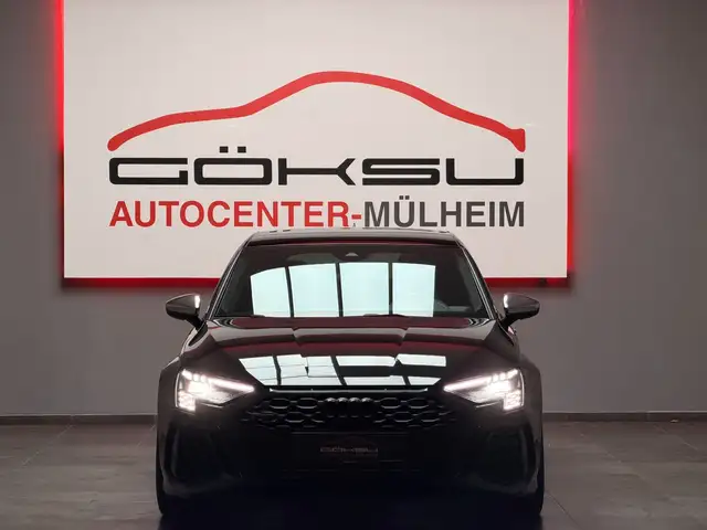 Audi RS3 view 3