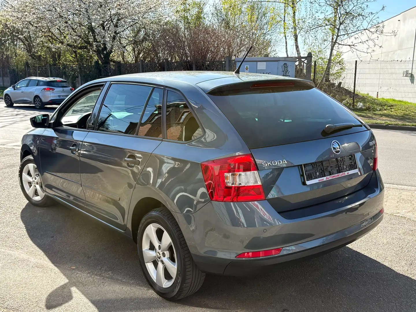 Skoda Rapid/Spaceback Rapid 1.2 TSI - 1er MAIN - 105CV - GARANTIE Gris - 2