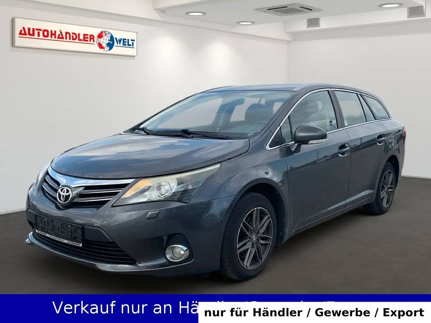 Toyota Avensis Kombi 1.8  Tempo AAC SHZ Navi Gris - 1