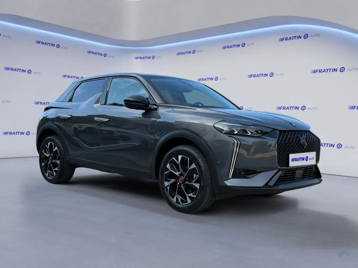 DS Automobiles DS 3 PureTech 130 aut. Performance Line Grigio - 2