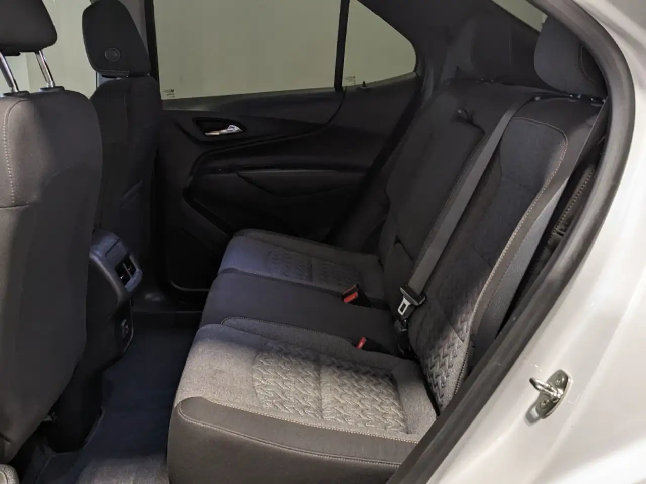 Chevrolet Equinox снимка Chevrolet Equinox