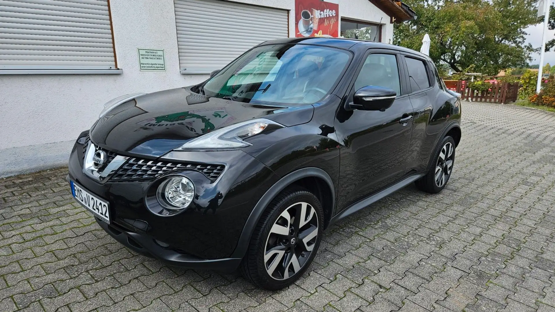 Nissan Juke Tekna, NUR: 60.000KM, 2Hd, KLIMA, TÜV NEU Schwarz - 1