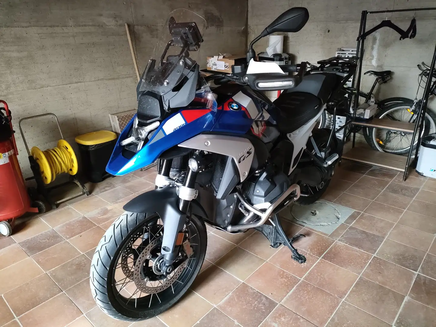 BMW R 1300 GS Bianco - 2