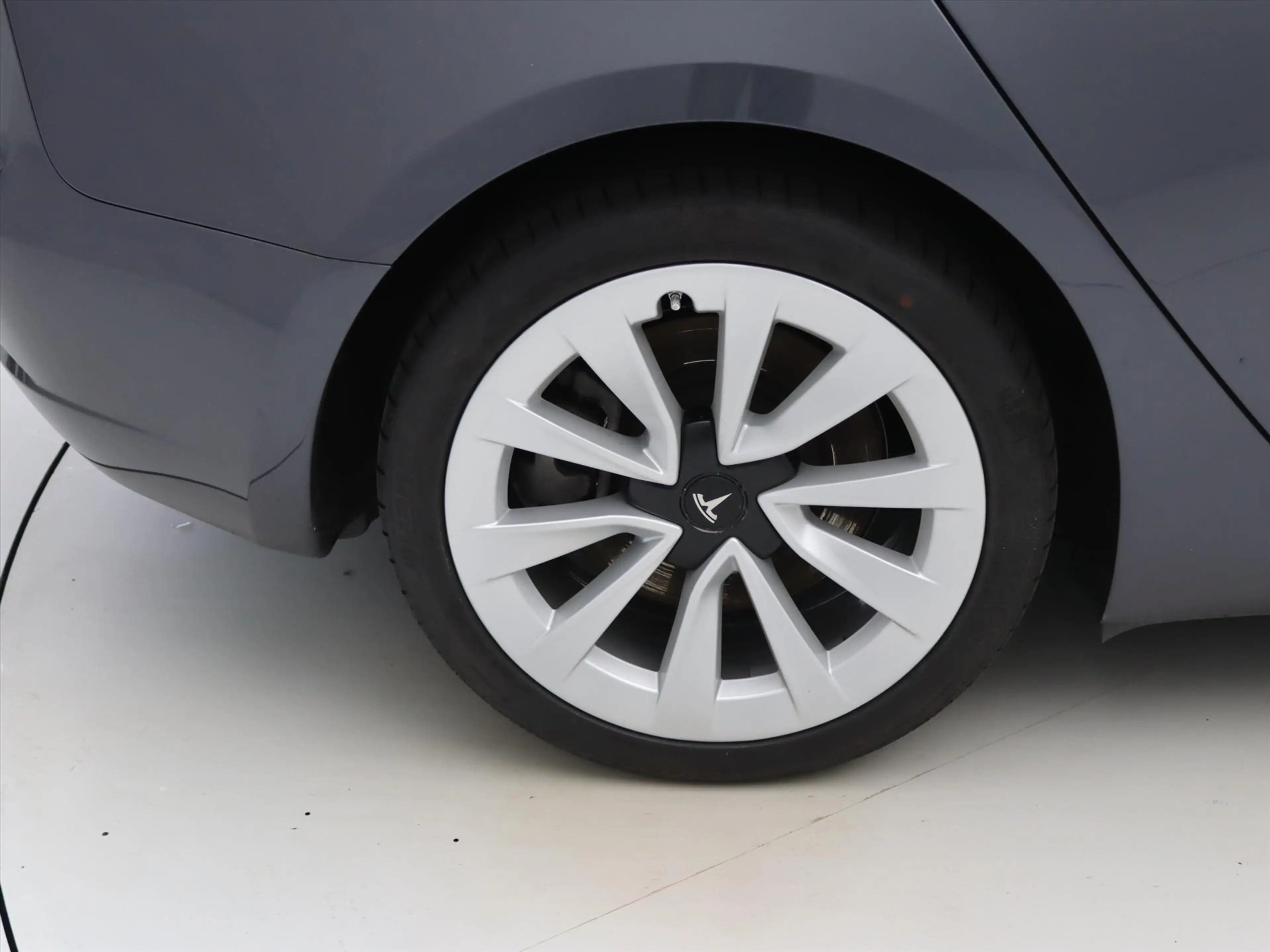 Tesla Model 3 Long Range AWD 75kWh 351pk 94.3% SoH [ AMD RYZEN+A — photo 11
