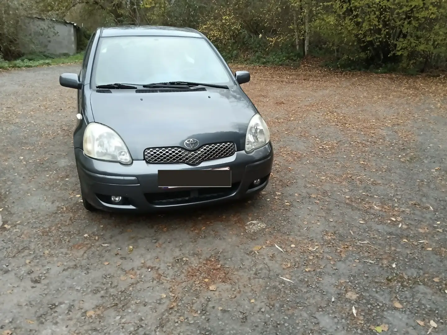 Toyota Yaris 1.0i VVT-i 16v Linea Luna - 1