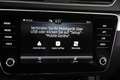 Skoda Superb COMBI 1.4 Tsi Hybrid *1.Hand*Navi*SHZ* Grau - thumbnail 11