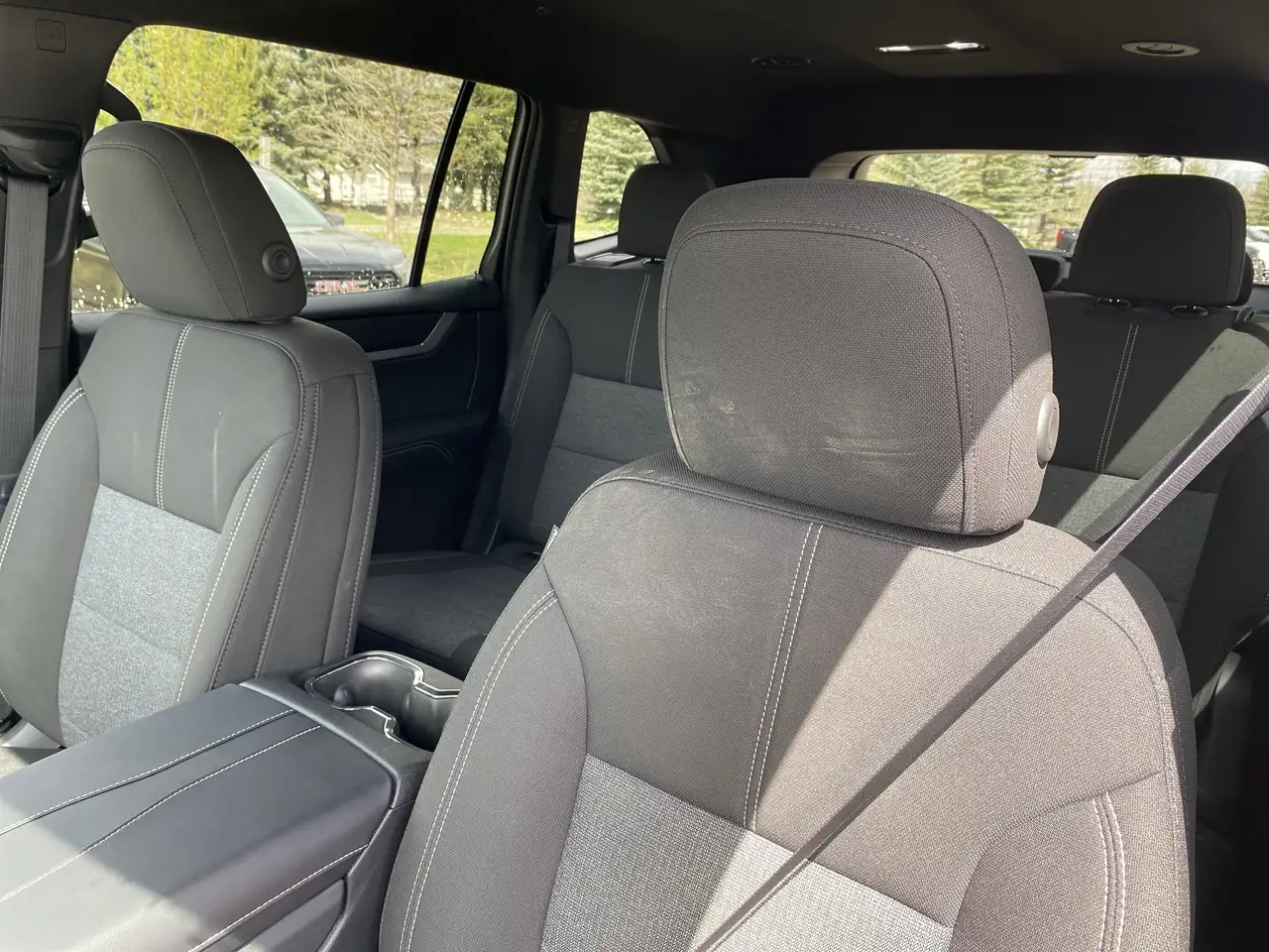 GMC Acadia снимка GMC Acadia