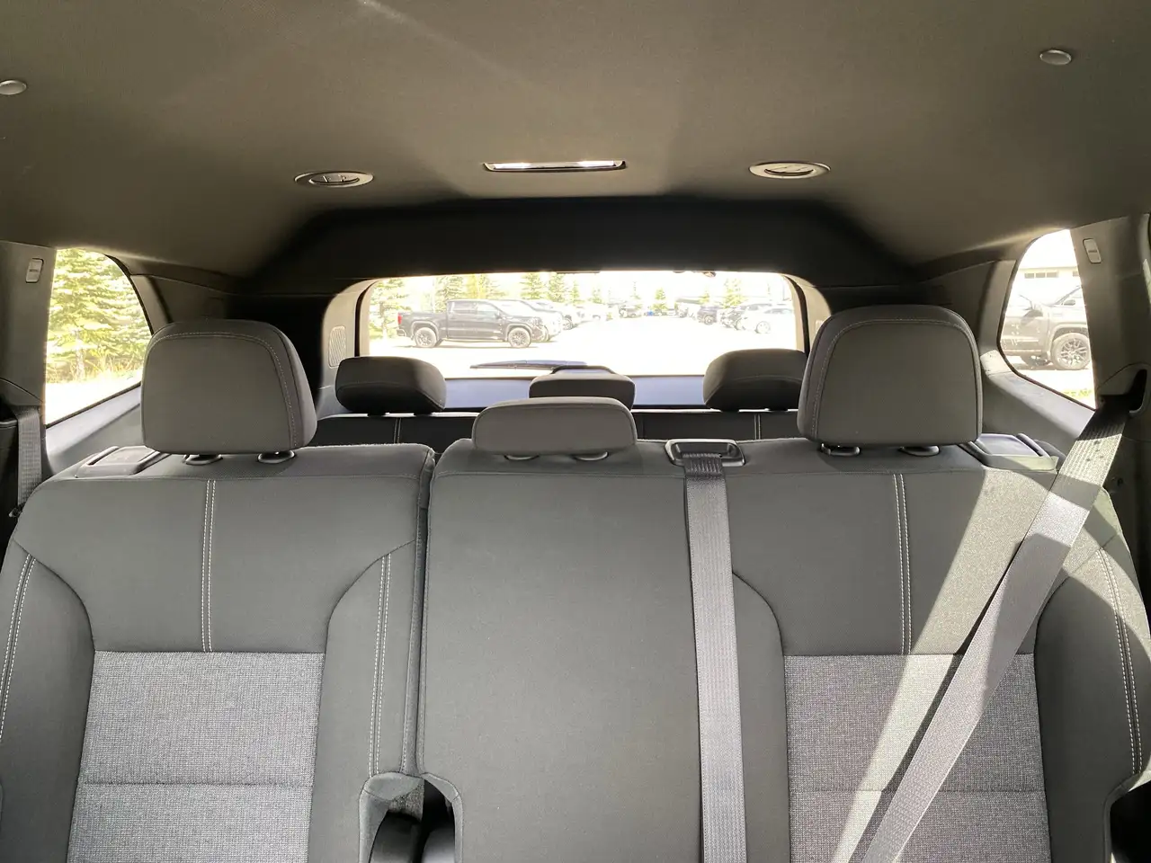 GMC Acadia снимка GMC Acadia