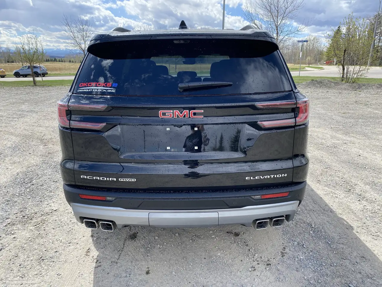 GMC Acadia снимка GMC Acadia