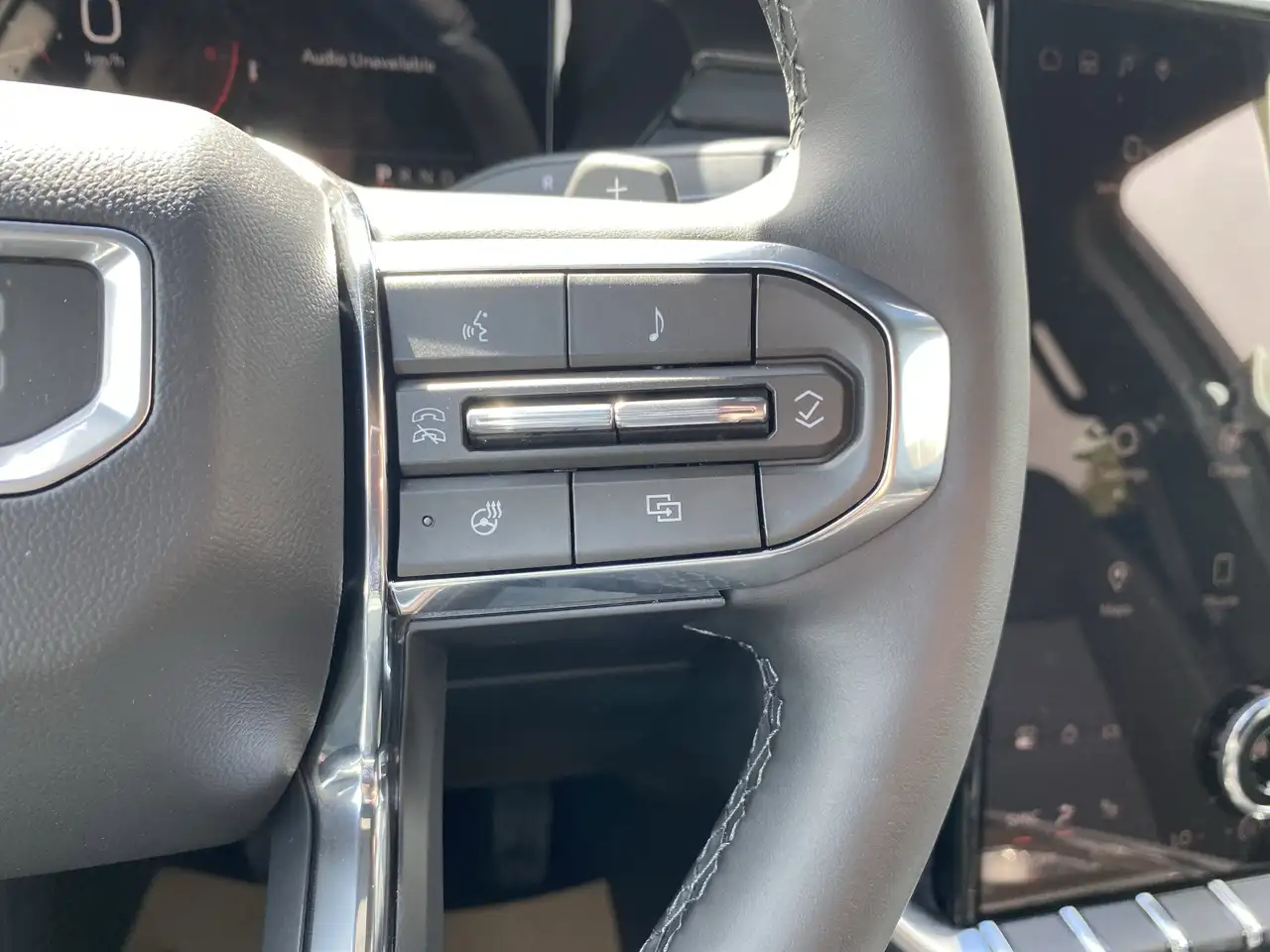 GMC Acadia снимка GMC Acadia