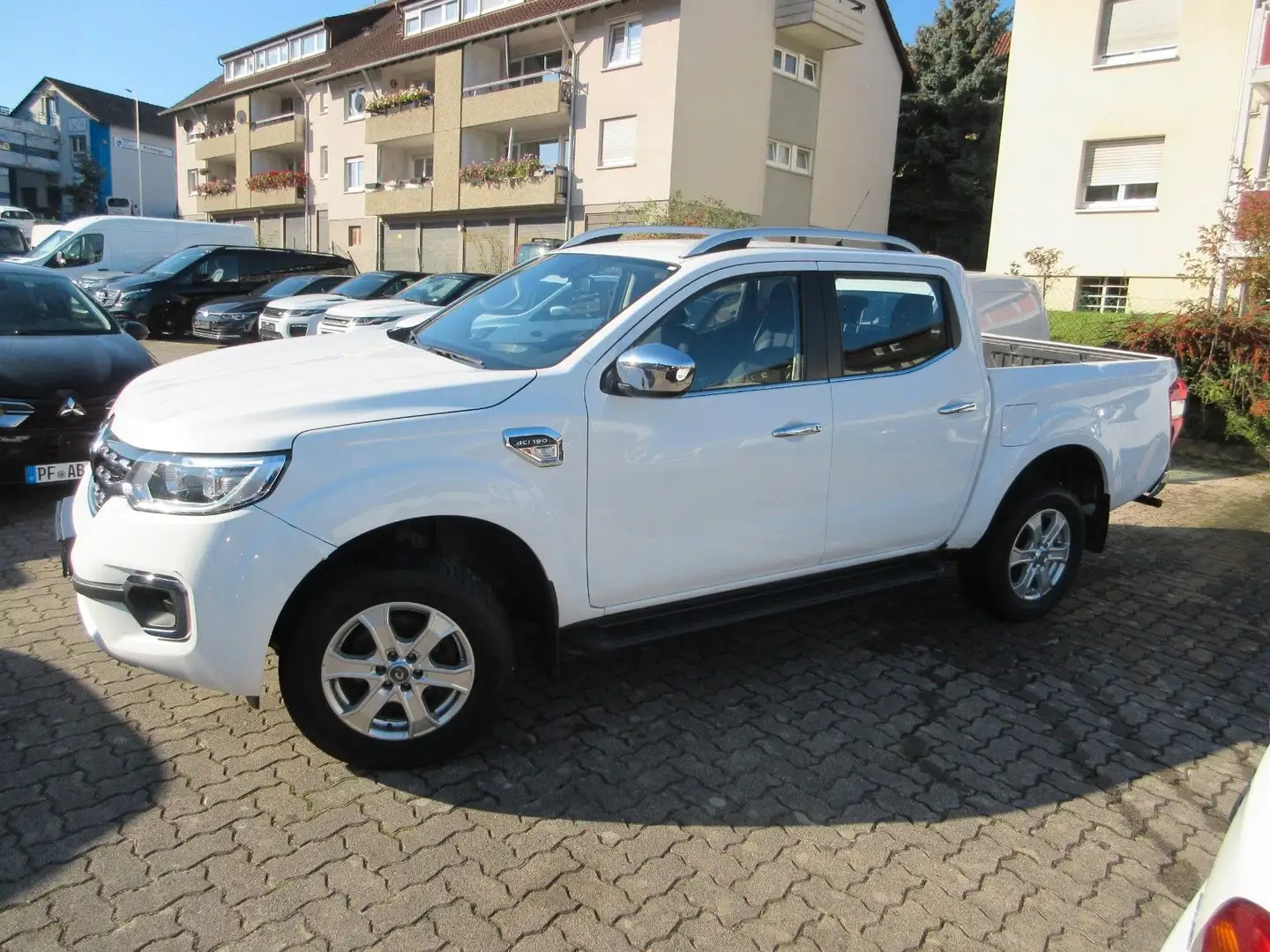 Renault Alaskan 2.3dCi190 Experience Double Cab 4x4 Blanc - 1