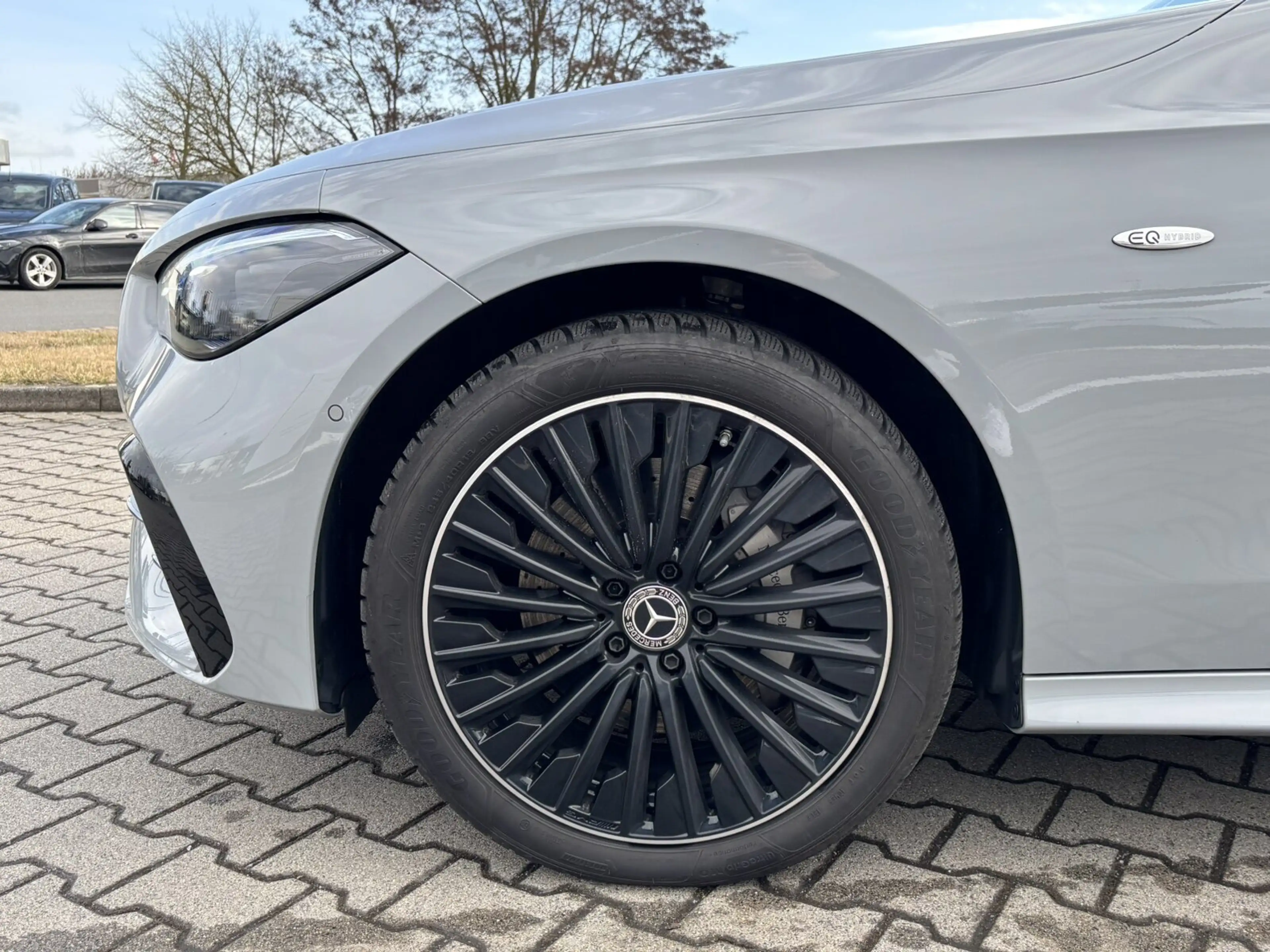Mercedes-Benz CLE 300 CLE 300 e AMG-Premium-Plus+Night+Burm+Sitzklima+ — photo 9