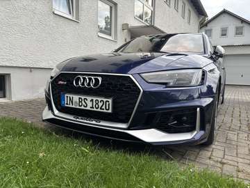 Avant quattro tiptronic