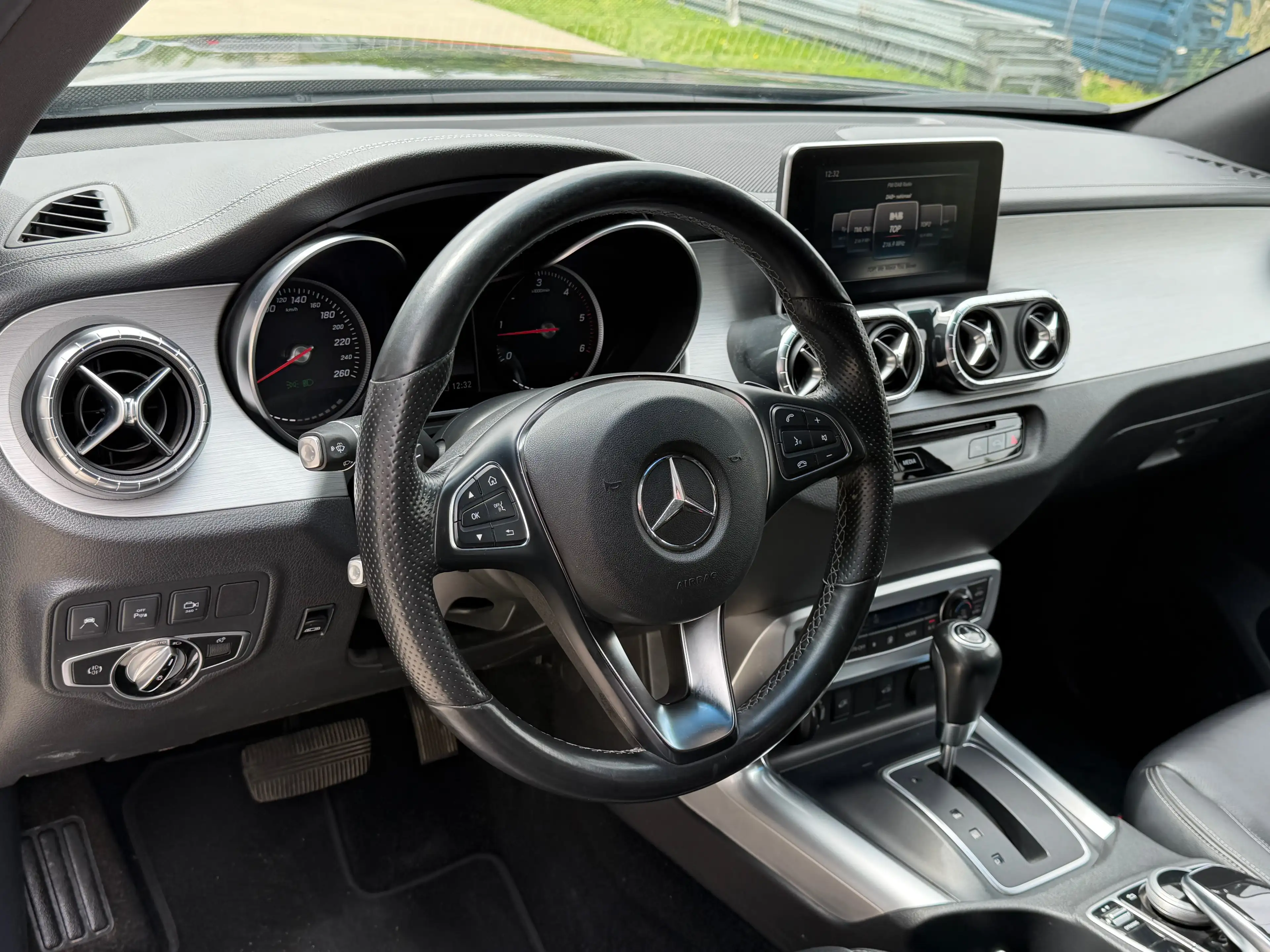 Mercedes-Benz X 350 d 4Matic Automaat Euro 6d/ 258pk/ Trekhaak 3500kg/ € 32.223 + BTW — photo 7