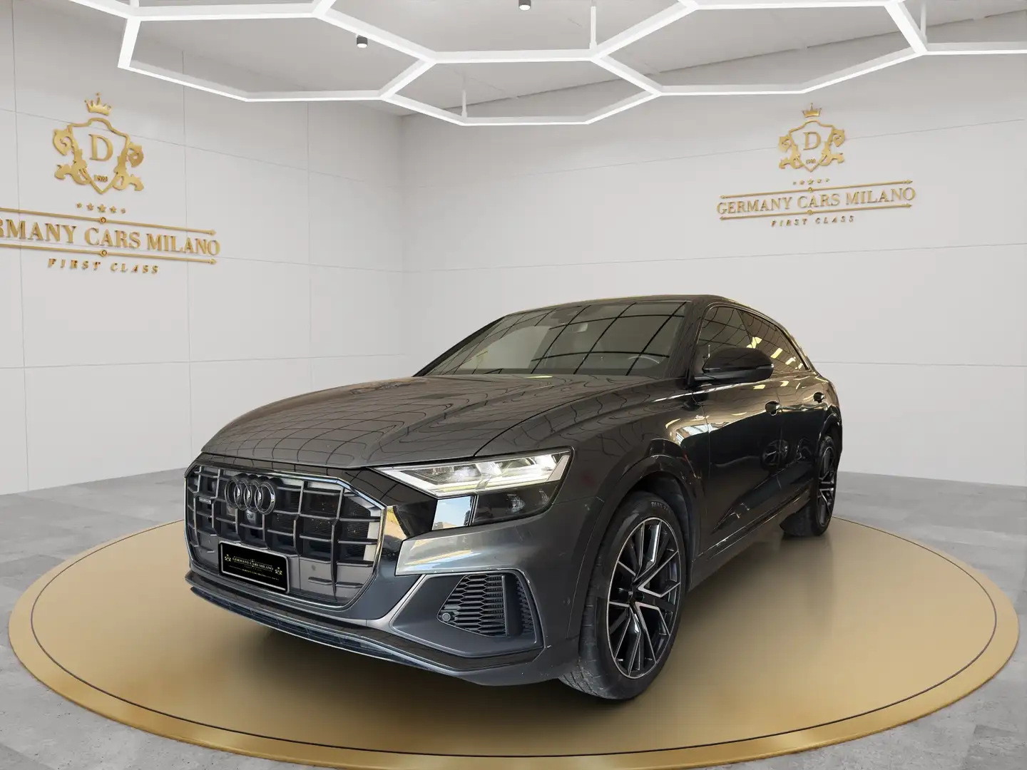 Audi Q8 Q8 45 3.0 tdi mhev Sport 4 Sline Pelle Navi Led Grijs - 1