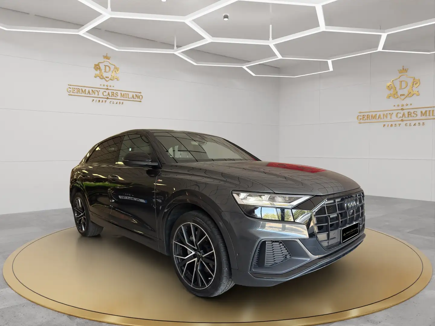 Audi Q8 Q8 45 3.0 tdi mhev Sport 4 Sline Pelle Navi Led Grijs - 2