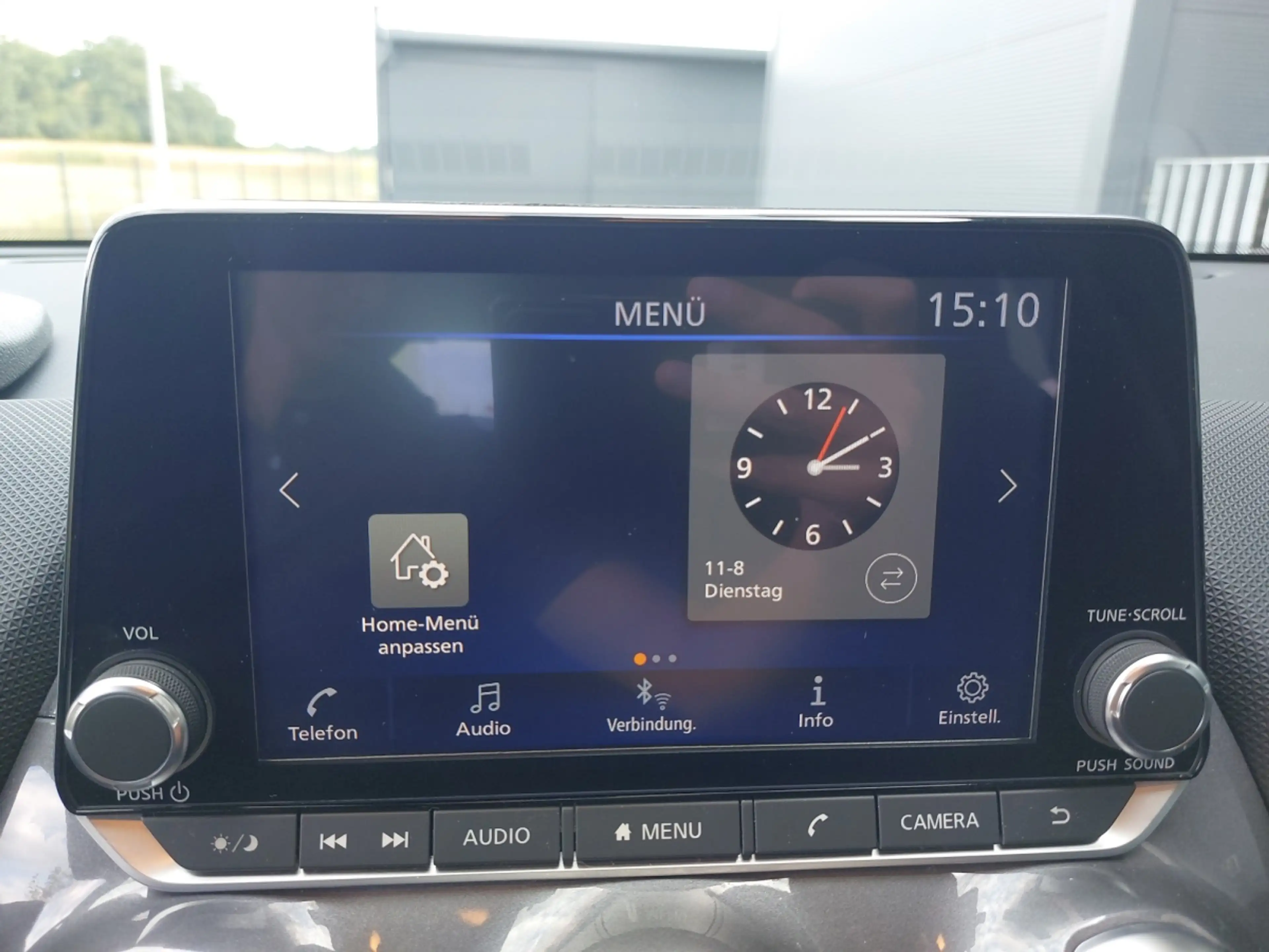 Nissan Juke 1.0 DIG-T Acenta DCT Aut. — photo 10
