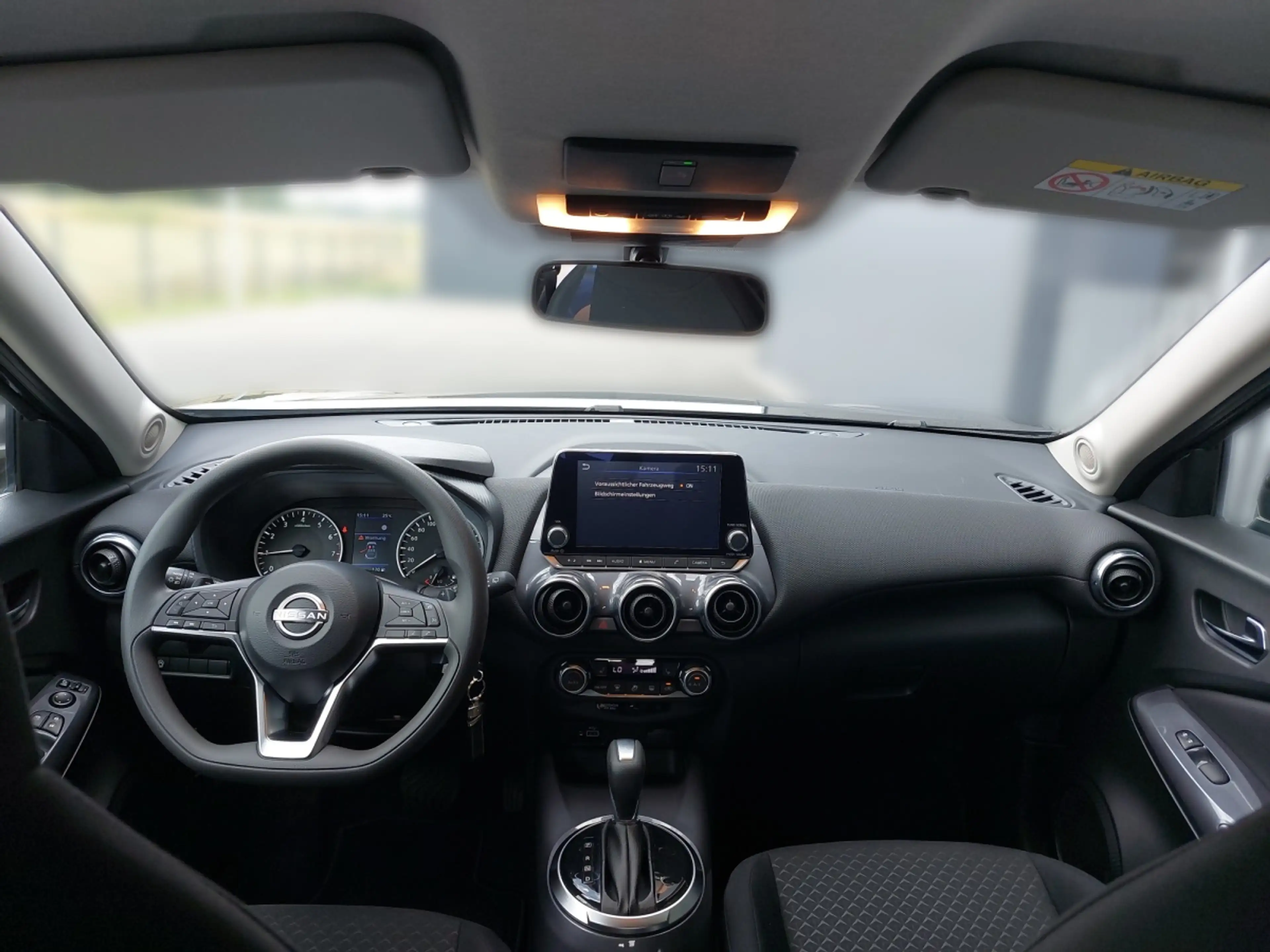 Nissan Juke 1.0 DIG-T Acenta DCT Aut. — photo 4