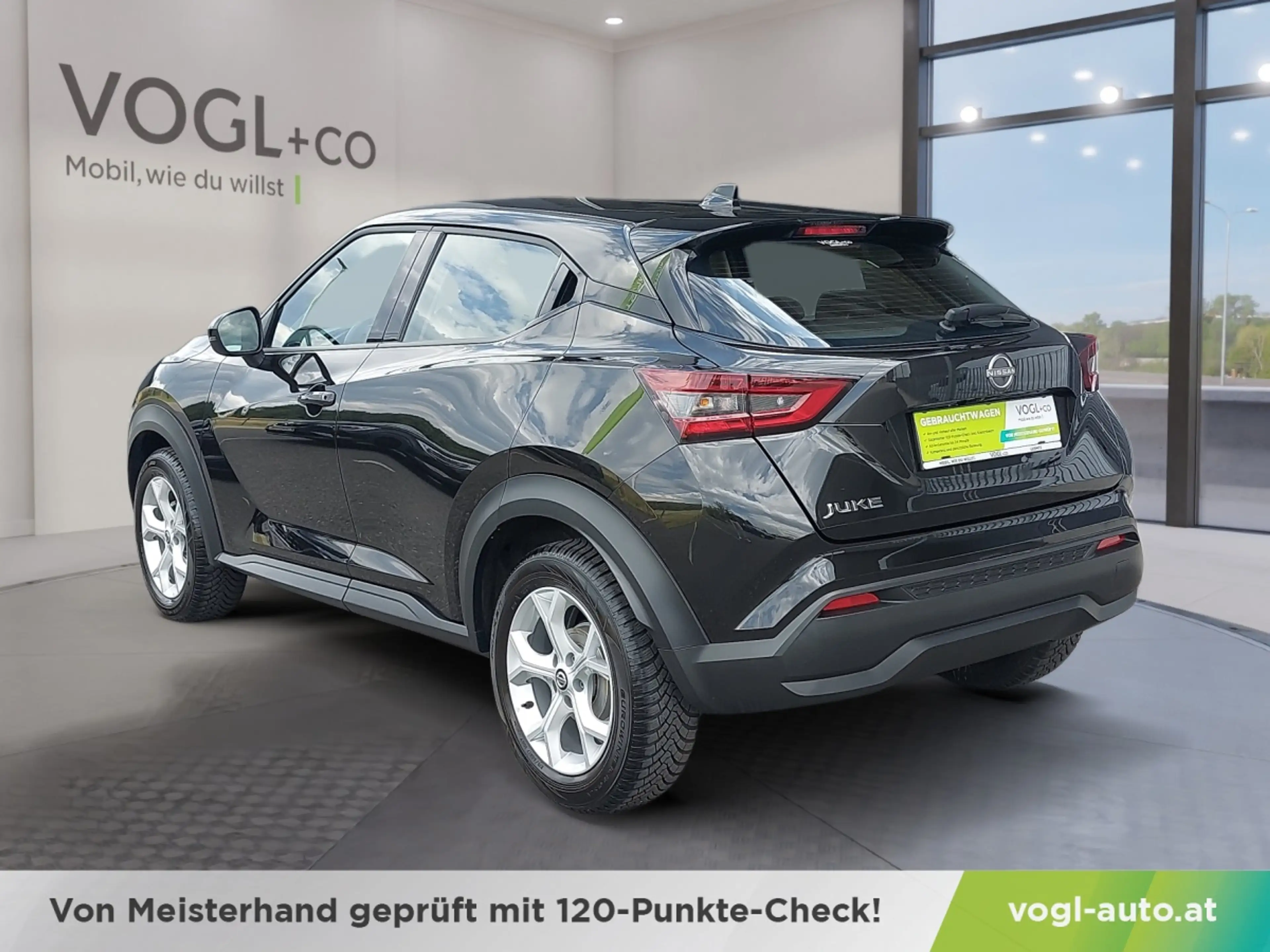 Nissan Juke 1.0 DIG-T Acenta DCT Aut. — photo 3