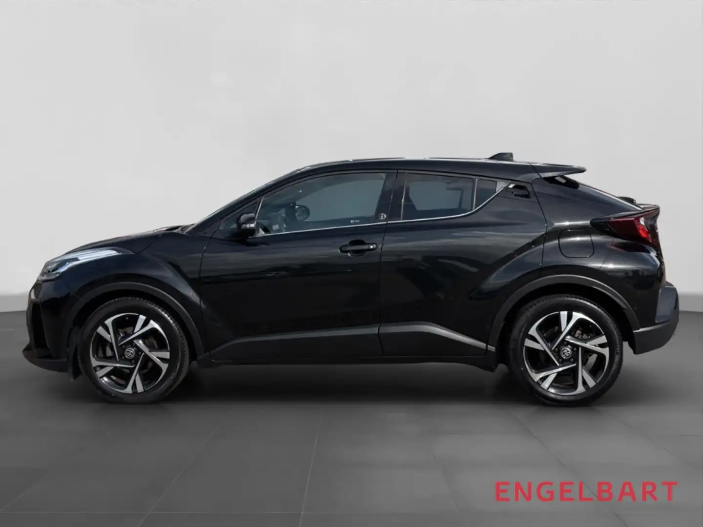 Toyota C-HR Hybrid Team D 2.0 Navi CarPlay LED Mehrzonenklima Zwart - 2