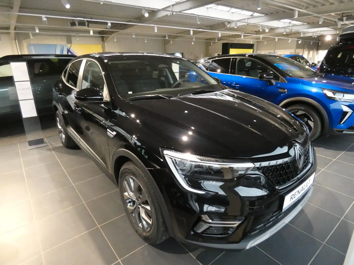 Renault Arkana Evolution Czarny - 1