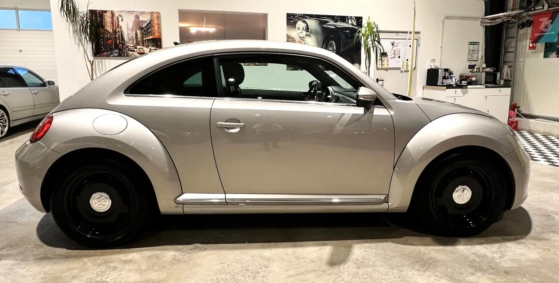 Volkswagen Beetle Design *NAVI*SITZHEIZUNG*KLIMAAUTOMATIK* Zilver - 2