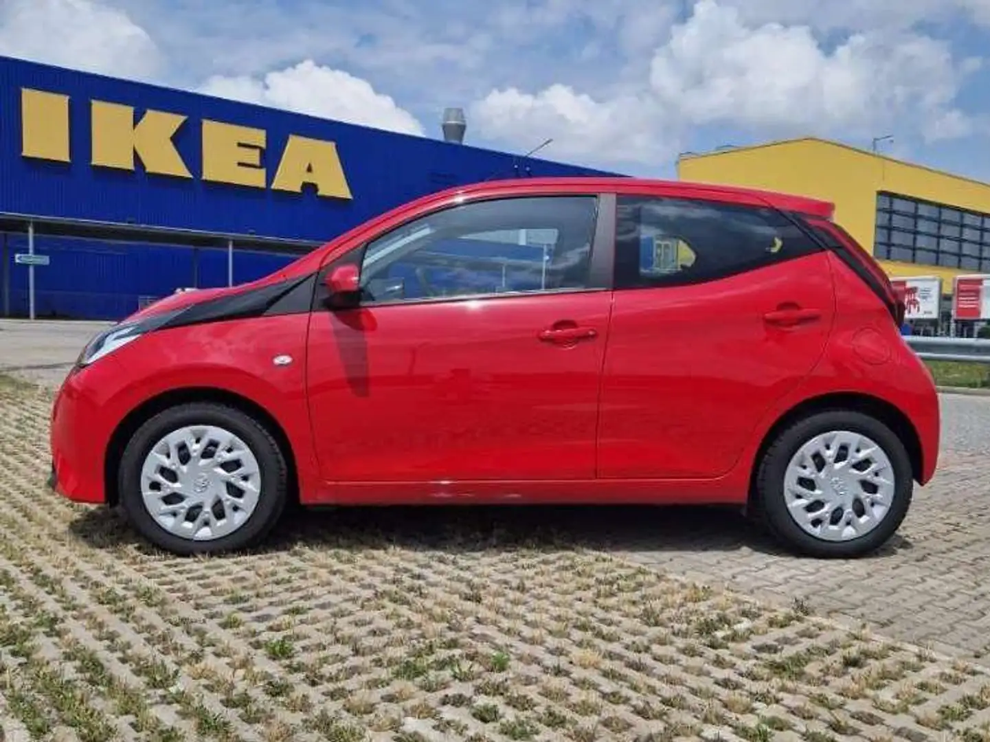 Toyota Aygo Aygo 1,0 VVT-i open-air open-air Rot - 1