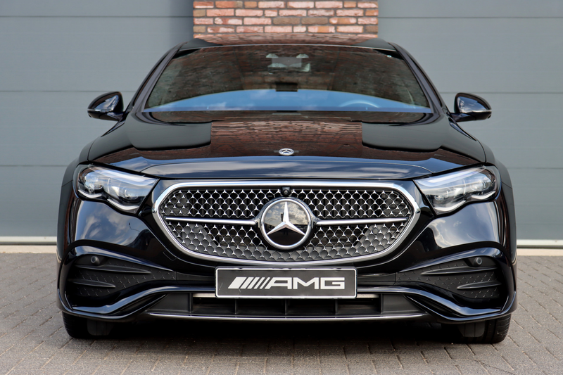 Mercedes-Benz E 450 d 4MATIC AMG Line | Hyperscreen | Luchtvering | Ac — photo 13