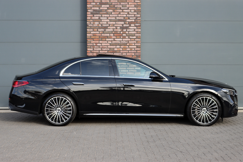 Mercedes-Benz E 450 d 4MATIC AMG Line | Hyperscreen | Luchtvering | Ac — photo 11