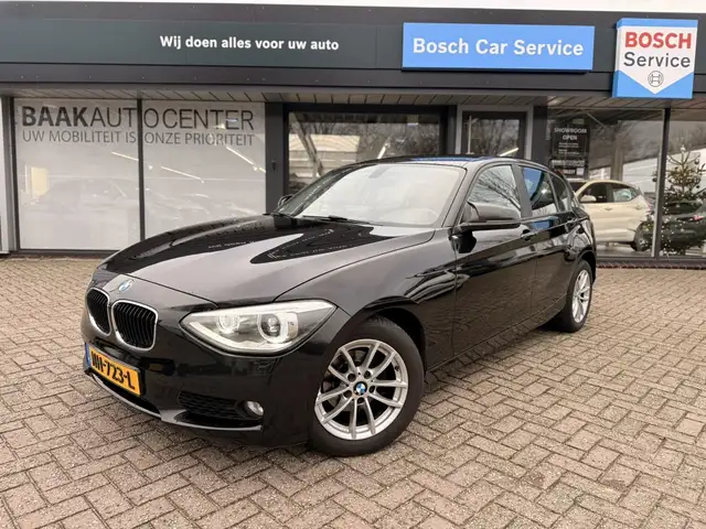 BMW 116 1-serie 116i High Executive | Carplay | Automaat |