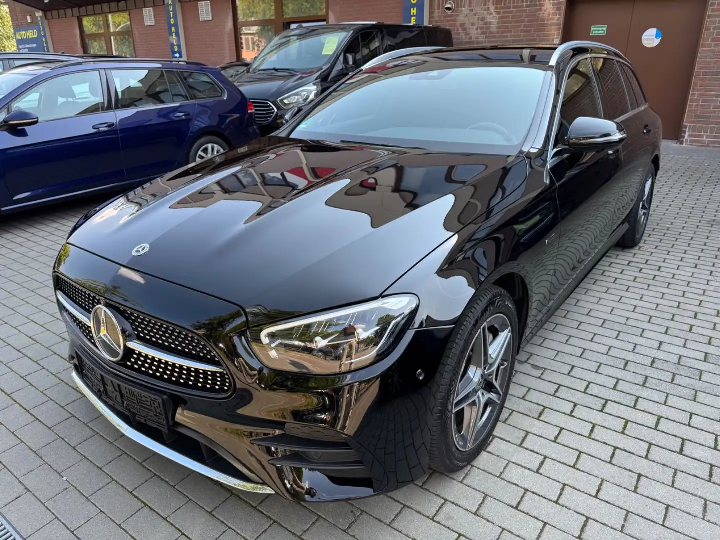 Mercedes-Benz E 300 T de 4Matic AMG Nero - 1