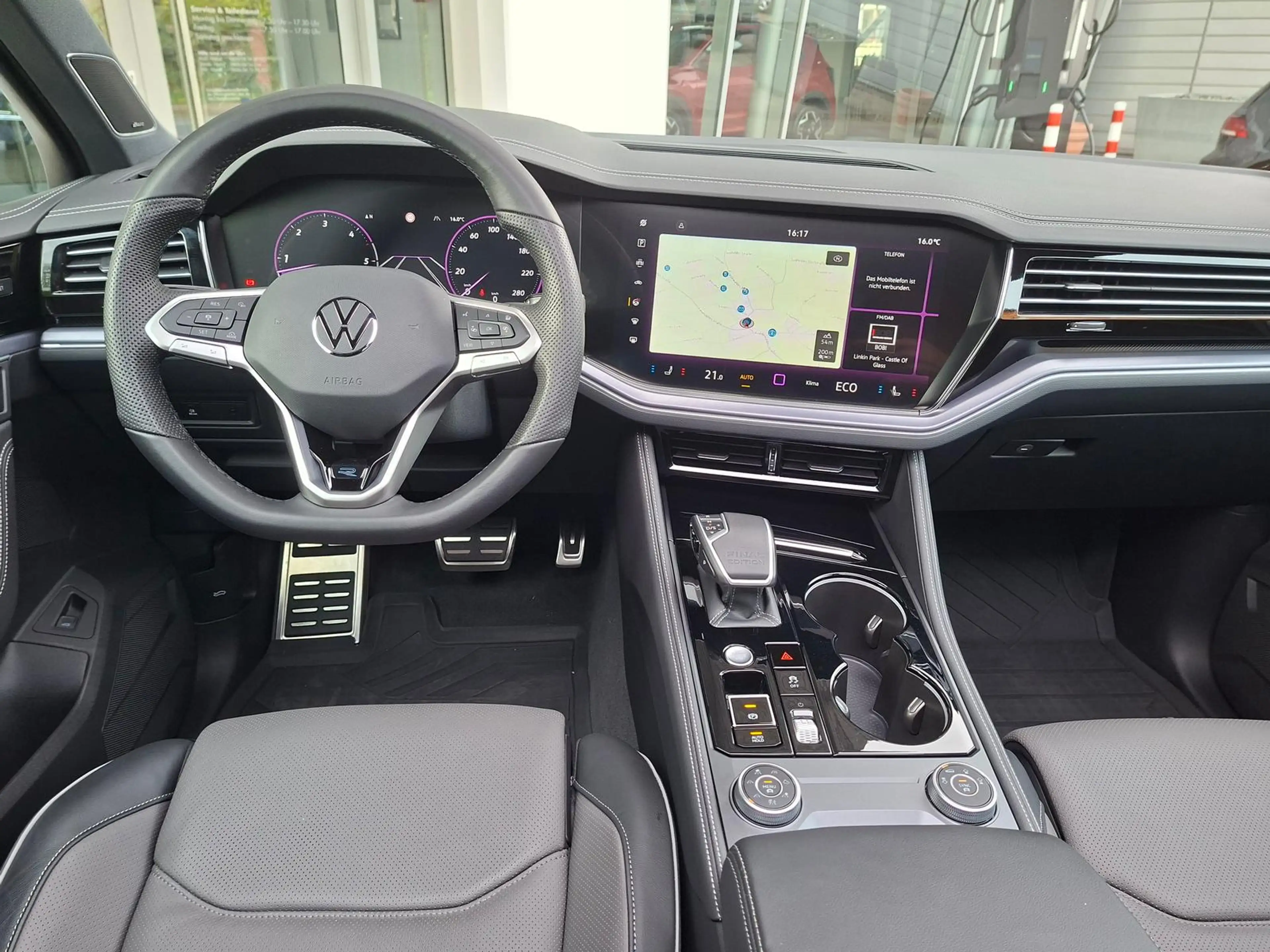 Volkswagen Touareg R-Line Final Edition Matrix HeadUp Matt — photo 12