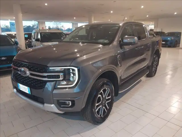 Ford Ranger 2.0 ecoblue doppia cabina Limited awd 205cv auto D