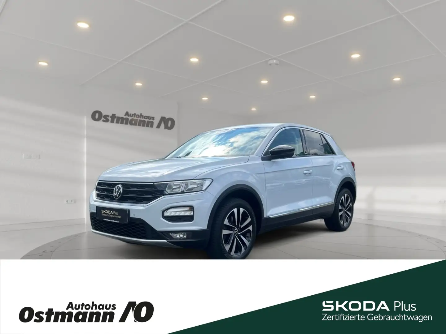 Volkswagen T-Roc United 110kw TSI *PDC VO/HI*NAVI*SHZ* Plateado - 1