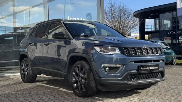 Jeep Compass view 2
